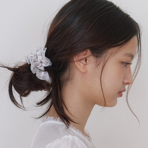 romantic mesh lace scrunch - floral